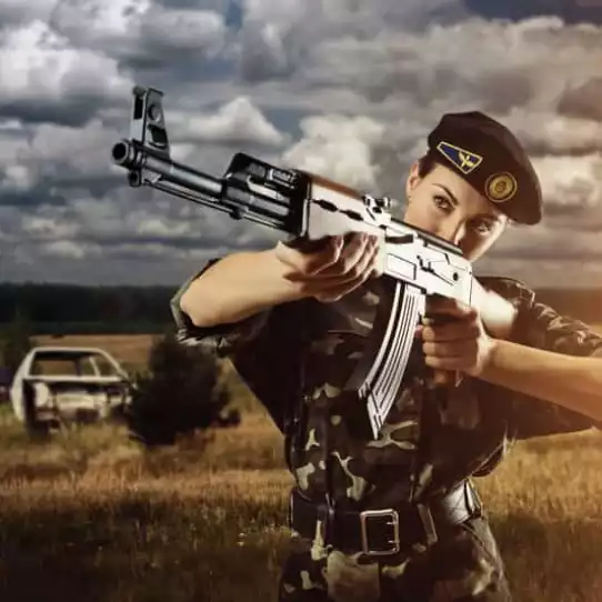 Simply Adventures - Stag Do - Vrijgezellenfeest Praag - AK 47 Geweerschieten